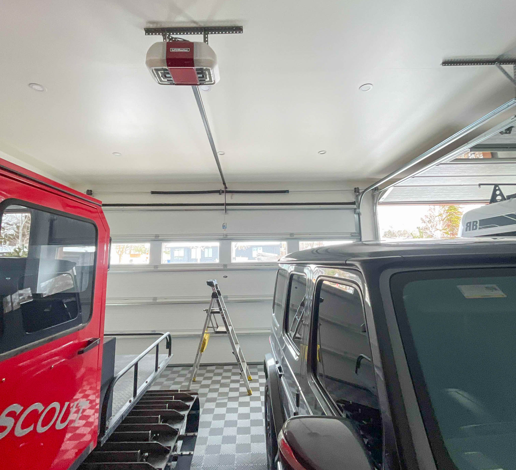 25-point garage door safety inspection